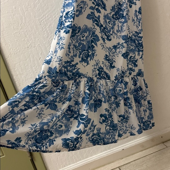 Peiran Blue White Floral Tie Strap Maxi Dress Zip Back Size Large - Picture 4 of 5